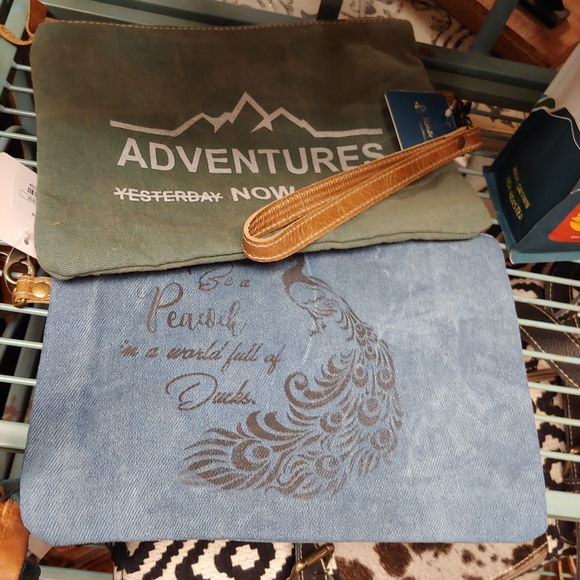 Be a Peacock Ducks Pouch Bag Wristlet Canvas New - Picture 3 of 3